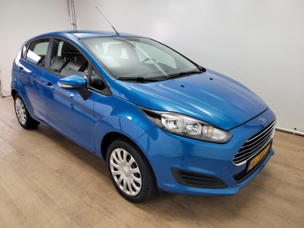 Ford Fiesta occasion Blauw bij ALJ Auto in Zeeland 17