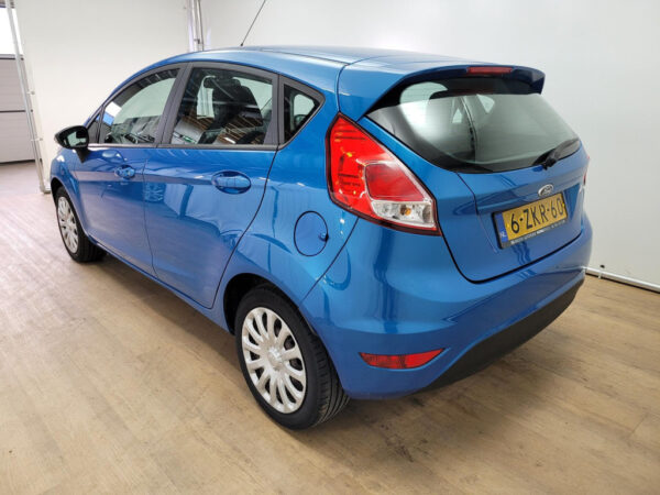 Ford Fiesta occasion Blauw bij ALJ Auto in Zeeland 4