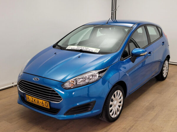 Ford Fiesta occasion Blauw bij ALJ Auto in Zeeland 6