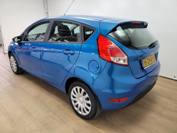 Ford Fiesta occasion Blauw bij ALJ Auto in Zeeland 7