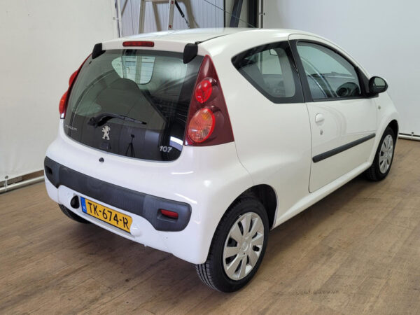 Peugeot 107 occasion Wit bij ALJ Auto in Zeeland 25