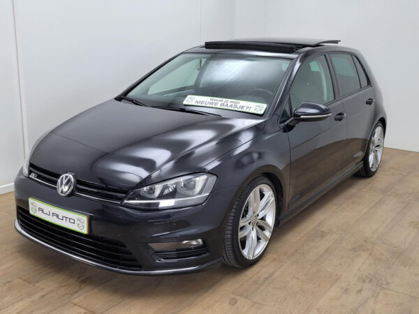 Volkswagen Golf occasion Zwart bij ALJ Auto in Zeeland 4