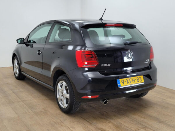 Volkswagen Polo occasion Zwart bij ALJ Auto in Zeeland 4