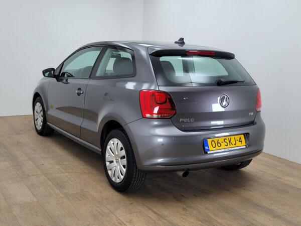 Volkswagen Polo occasion Grijs bij ALJ Auto in Zeeland 4