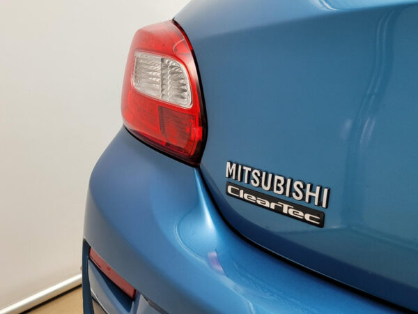 Mitsubishi Space Star occasion Blauw bij ALJ Auto in Zeeland 8