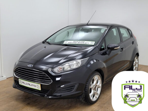 Ford Fiesta occasion Zwart bij ALJ Auto in Zeeland 1