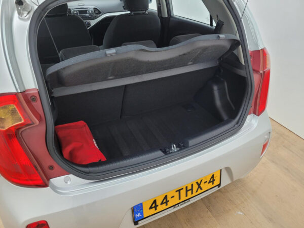 Kia Picanto occasion Grijs bij ALJ Auto in Zeeland 5