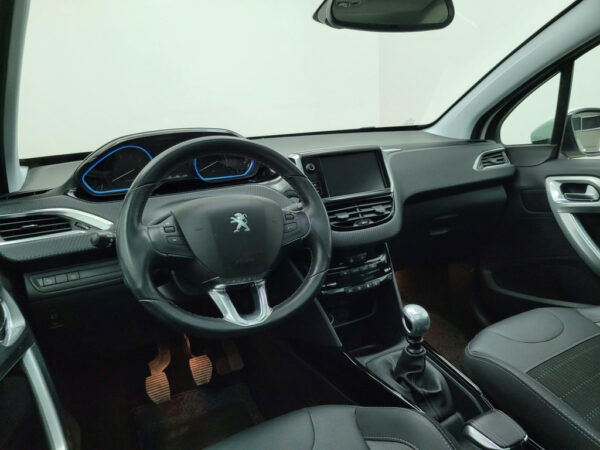 Peugeot 2008 occasion Wit bij ALJ Auto in Zeeland 19