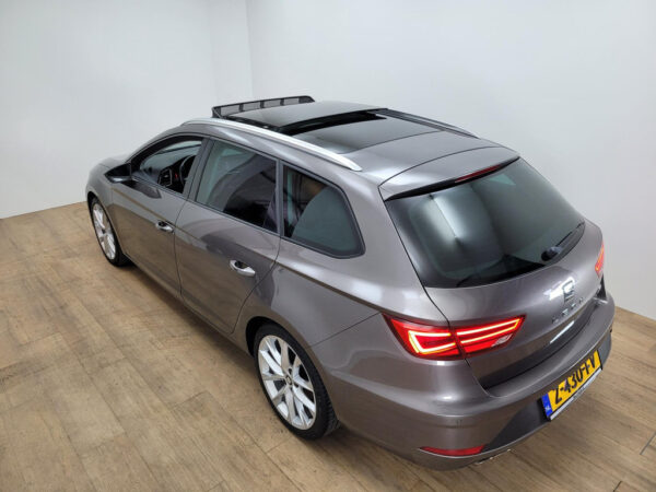 SEAT León ST occasion Grijs bij ALJ Auto in Zeeland 57