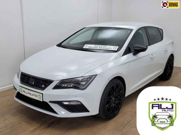 SEAT Leon occasion Wit bij ALJ Auto in Zeeland 1