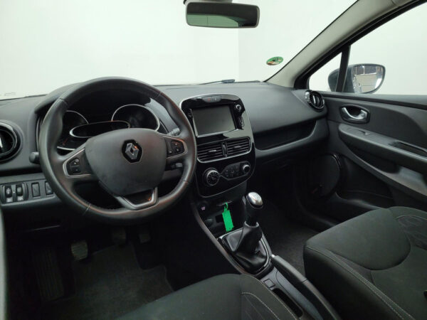 Renault Clio occasion Grijs bij ALJ Auto in Zeeland 13