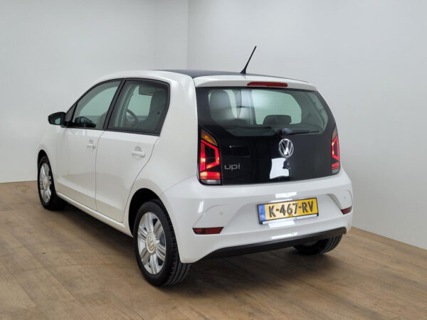 Volkswagen up! occasion Wit bij ALJ Auto in Zeeland 4