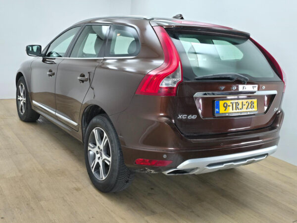 Volvo XC60 occasion Bruin bij ALJ Auto in Zeeland 4