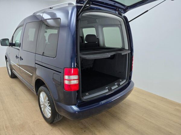 Volkswagen Caddy occasion Blauw bij ALJ Auto in Zeeland 8