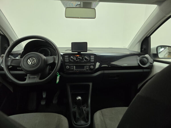 Volkswagen up! occasion Wit bij ALJ Auto in Zeeland 13