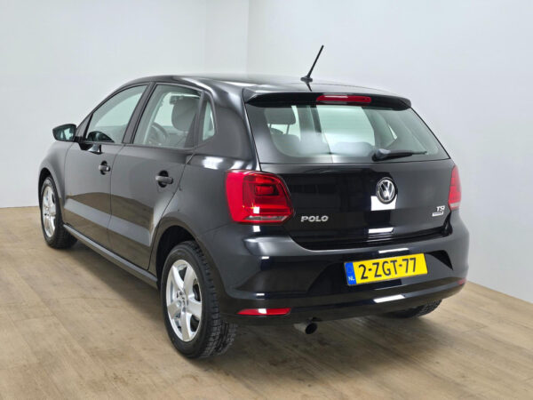 Volkswagen Polo occasion Zwart bij ALJ Auto in Zeeland 4