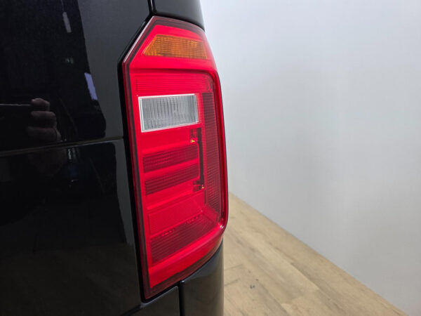 Volkswagen Caddy occasion Zwart bij ALJ Auto in Zeeland 6