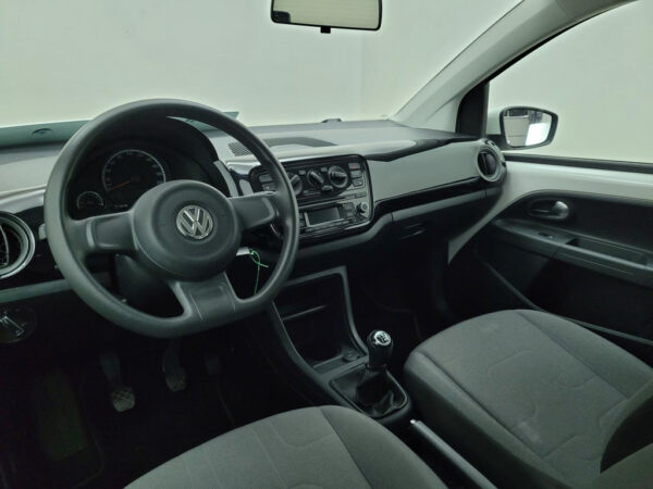 Volkswagen up! occasion Wit bij ALJ Auto in Zeeland 13