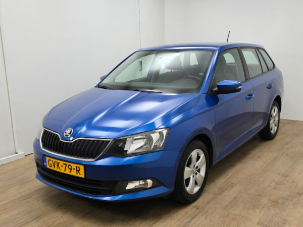 Škoda Fabia occasion Blauw bij ALJ Auto in Zeeland 2