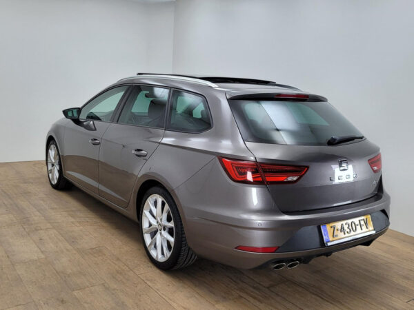 SEAT León ST occasion Grijs bij ALJ Auto in Zeeland 5