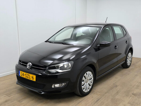 Volkswagen Polo occasion Zwart bij ALJ Auto in Zeeland 3