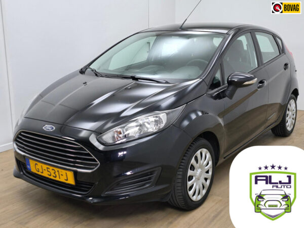 Ford Fiesta occasion Zwart bij ALJ Auto in Zeeland 1